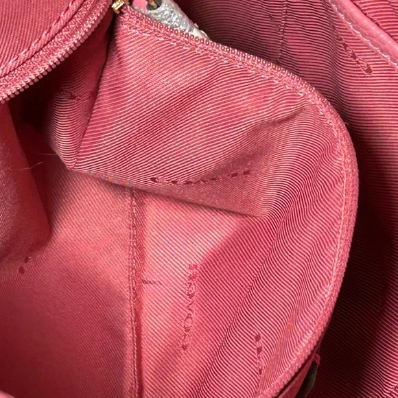 Coach Scout Hobo Rose Pebbled Leather Crossbody Bag w/Charm 15” x 10” x 2.5” - Picture 13 of 17